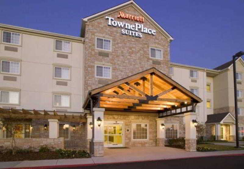 Towneplace Suites By Marriott Texarkana Extérieur photo